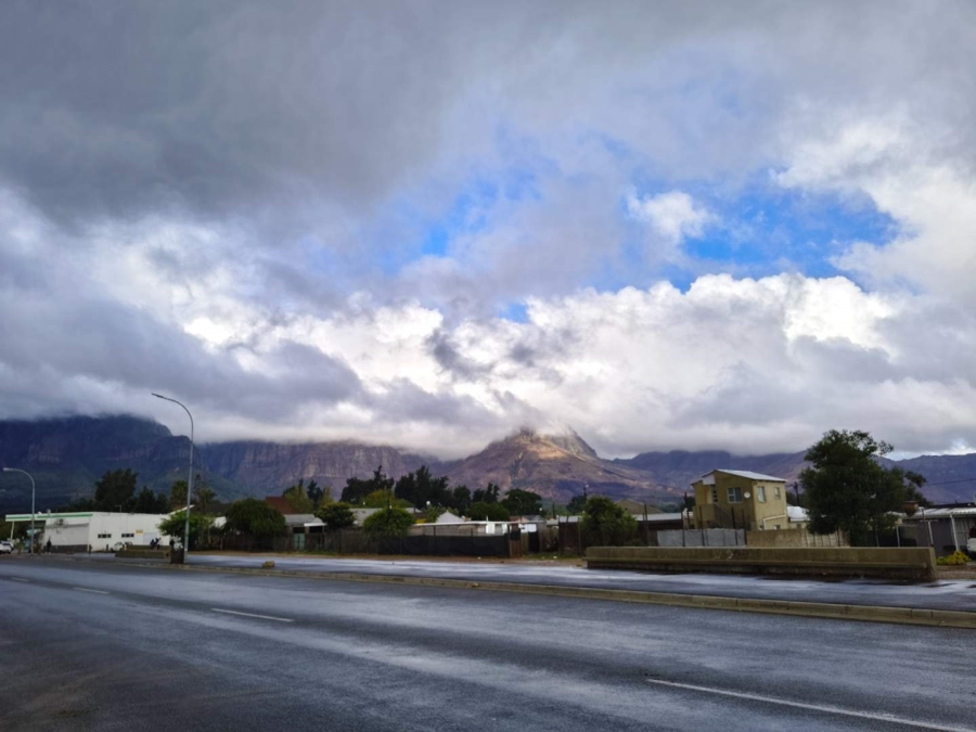 To Let 2 Bedroom Property for Rent in Paarl Western Cape